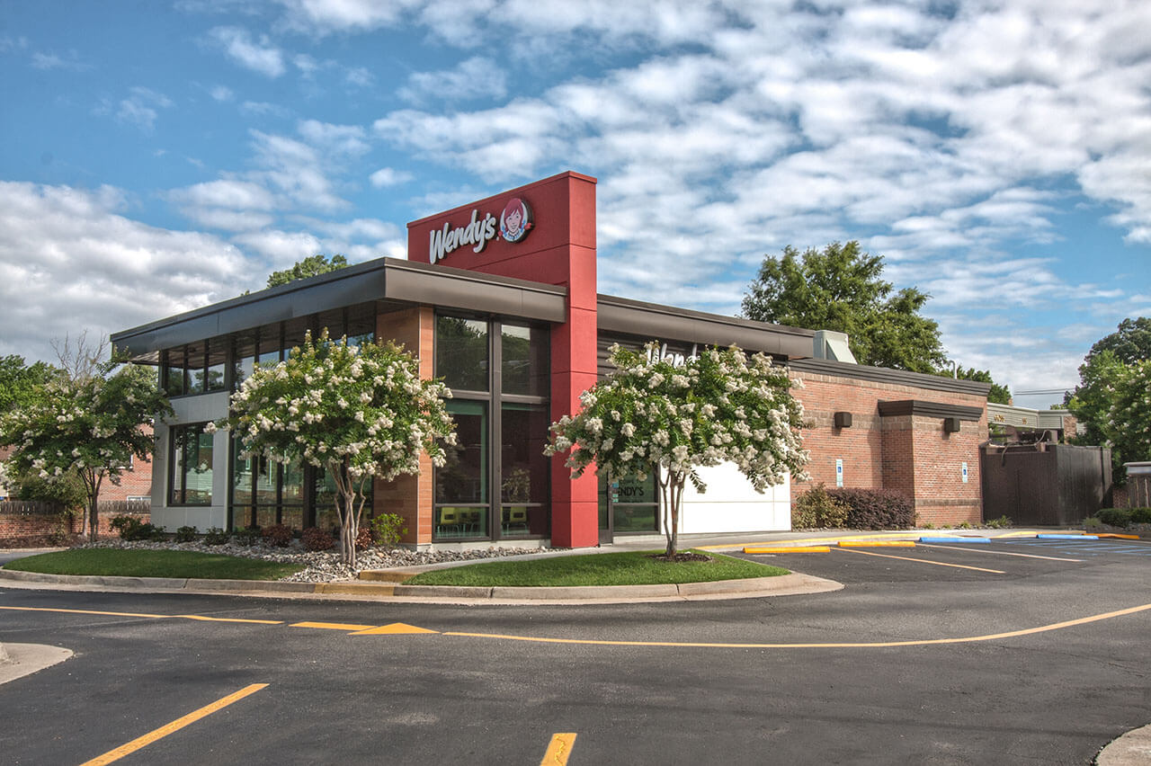 Wendy's restaurant exterior
